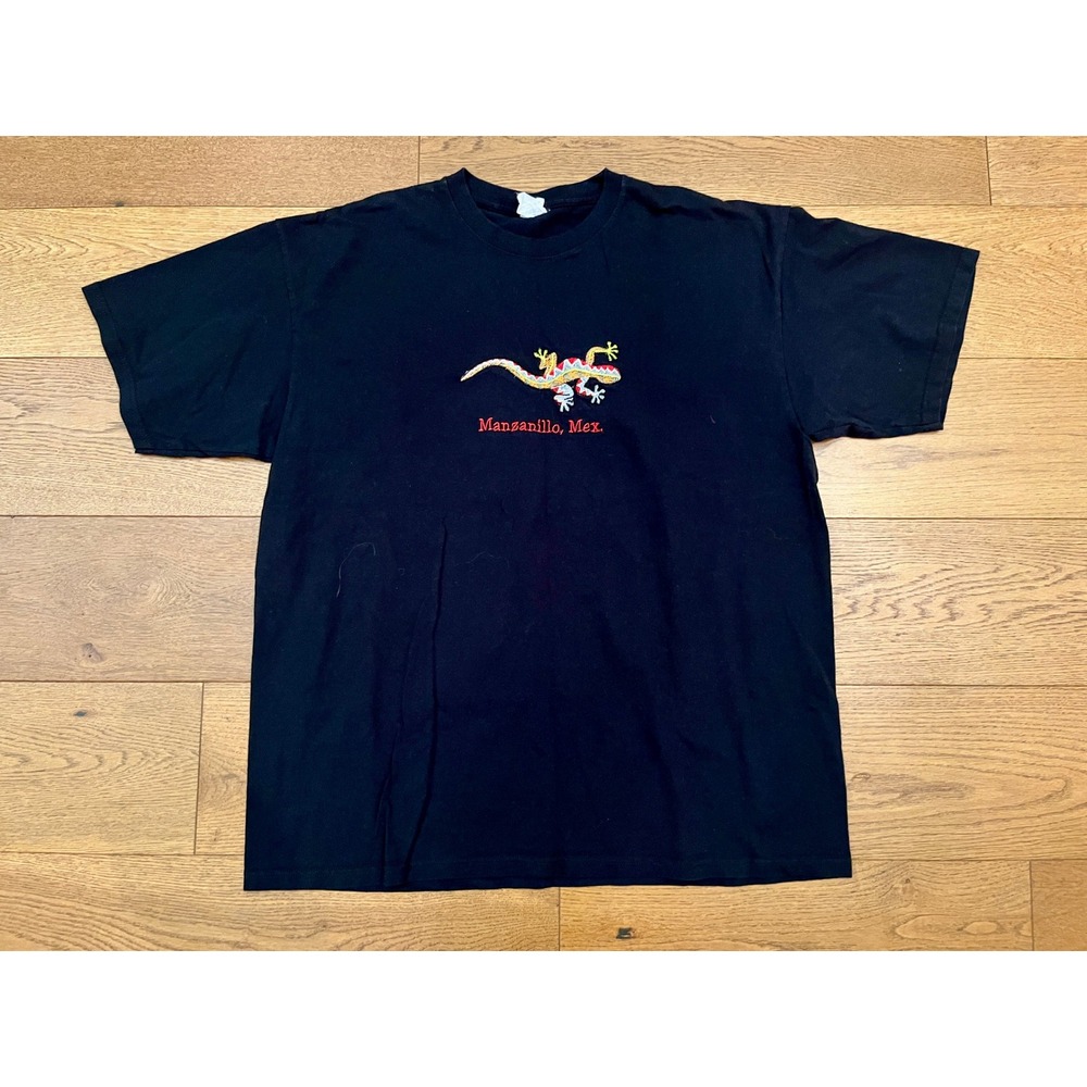 Vintage Yazbek Mexico Gecko T-Shirt XL Black Embroidered Manzanillo Souvenir